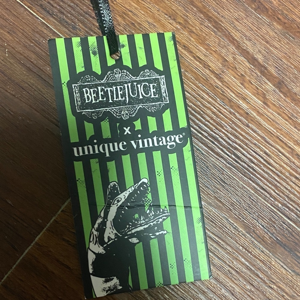 BeetleJuice X Unique Vintage Leggings Size 10-12 - Picture 4 of 10